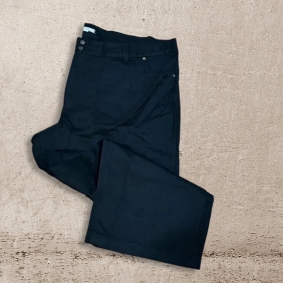 Woman within Petite Jeans NWOT - Picture 1 of 4